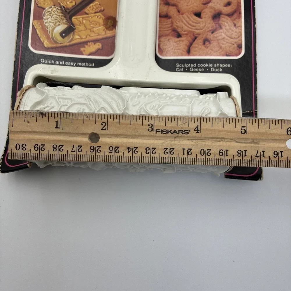 Vintage 1988 Hutzler Gerda Cookie Roller 7 European Designs West Germany No 65
